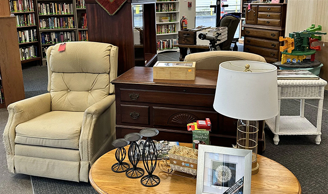 Thank you for donating your goods and clothing to Beverly Bootstraps Thrift Shop. Please complete the donation sheet and a receipt will be emailed to you.